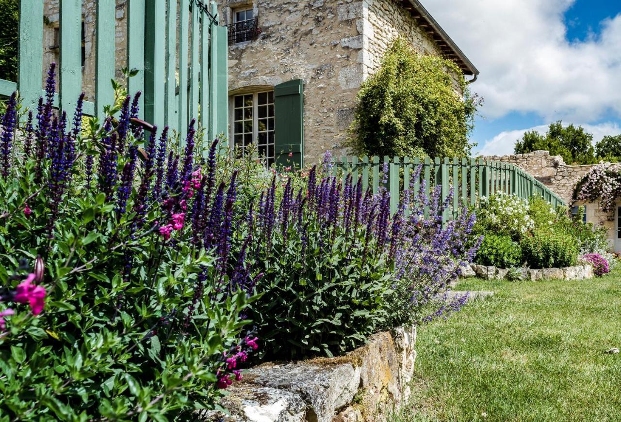 Chateau De Puissentut オンプス エクステリア 写真